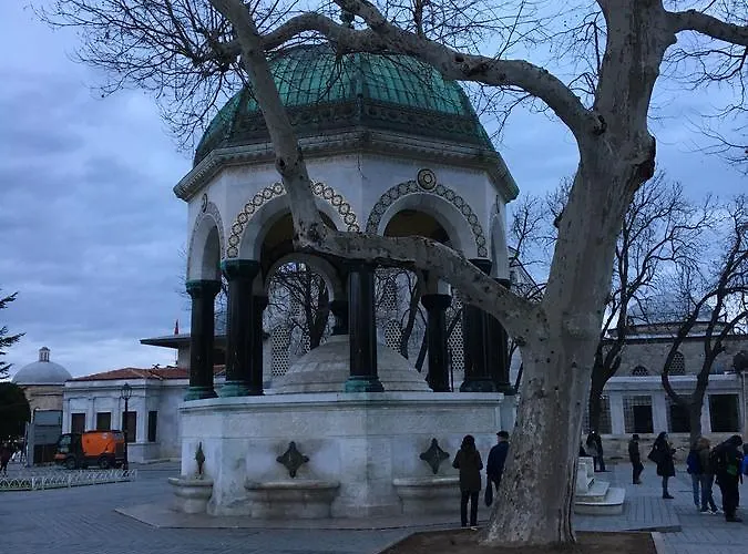 Omega Κωνσταντινούπολη