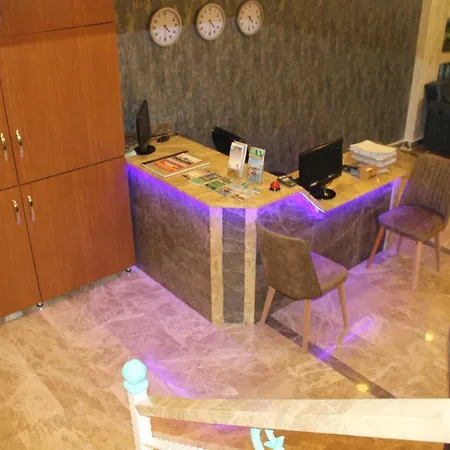 欧米茄酒店 2*
